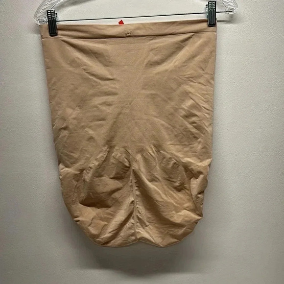 Spanx OnCore Shaping Underwear High Waisted Mid Thigh Soft Nude Tan Plus Size 2X - Picture 3 of 8